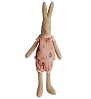 Mini rabbit girl